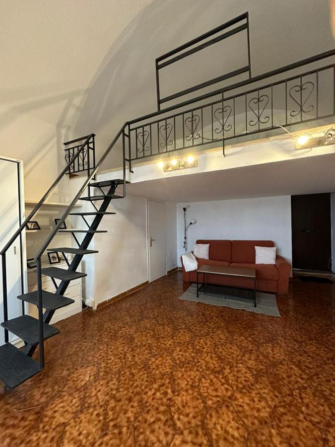 La Finestra Sul Duomo Apartment Gaeta Bagian luar foto