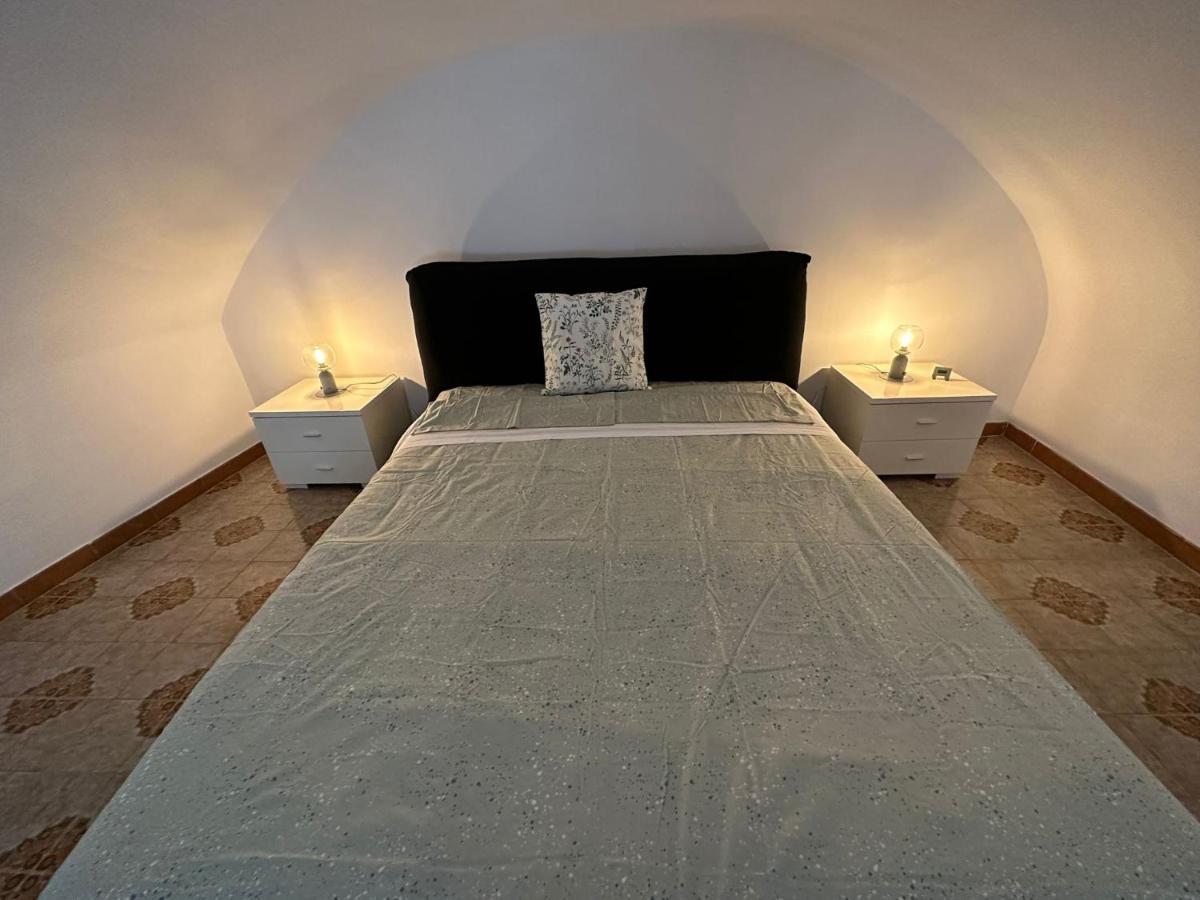 La Finestra Sul Duomo Apartment Gaeta Bagian luar foto